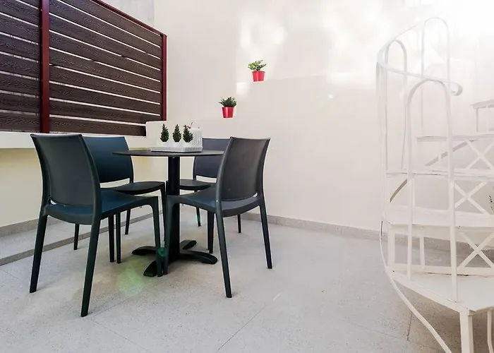 Όμορφο Δίχωρο Διαμέρισμα Στο Γκάζι